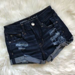 American Eagle Distressed Hi-Rise Shortie (Sz 00)